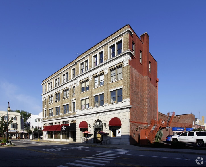 4 Washington St, Sanford, ME for lease - Building Photo - Image 3 of 14