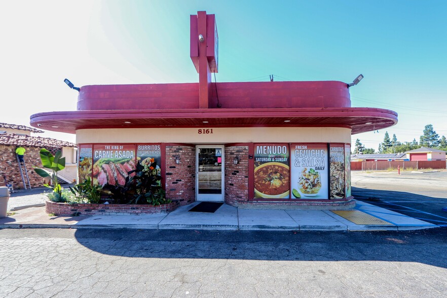 8161 Foothill Blvd, Rancho Cucamonga, CA for sale - Building Photo - Image 1 of 16