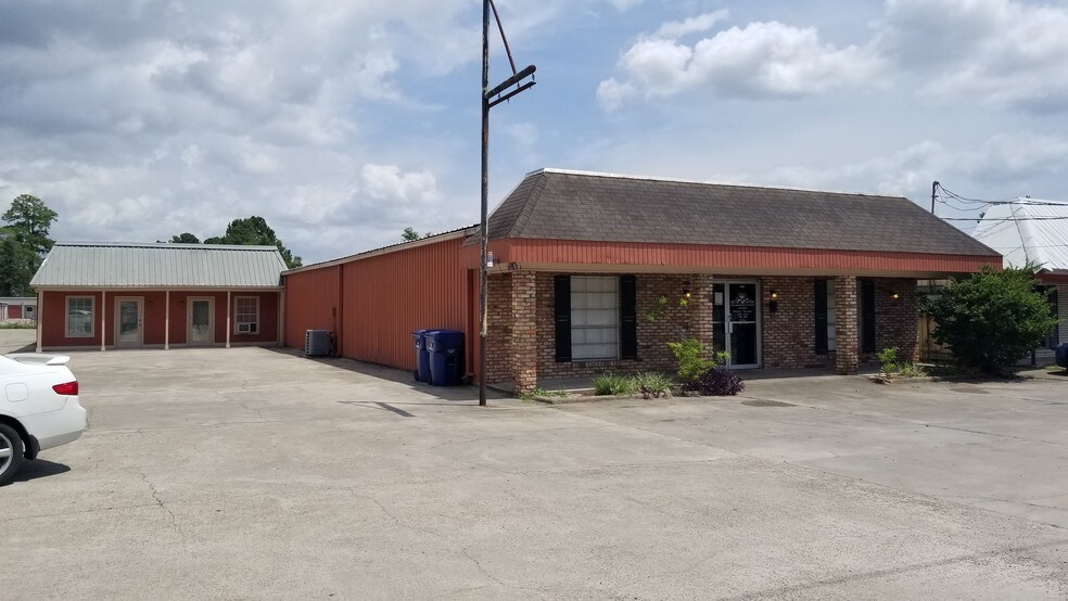 484 S Post Oak Rd, Sulphur, LA 70663