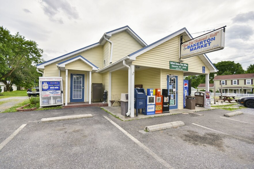 834 Carter Ave, Harpers Ferry, WV for sale - Building Photo - Image 1 of 1