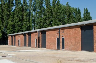 Warnford Business Centre - Warehouse