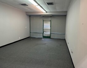 5201-5220 E Pacific Coast Hwy, Long Beach, CA for lease Building Photo- Image 1 of 4