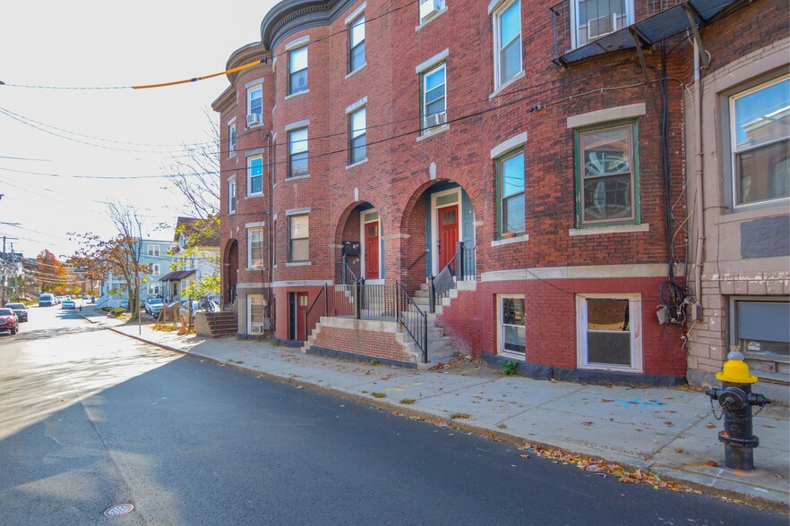 Linden Street Apartments portfolio of 2 properties for sale on LoopNet.com - Building Photo - Image 3 of 14