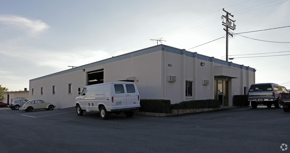 920 9th St, Upland, CA for lease - Primary Photo - Image 1 of 6