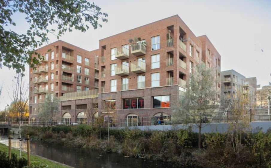 York Rd, Maidenhead for lease - Building Photo - Image 3 of 4