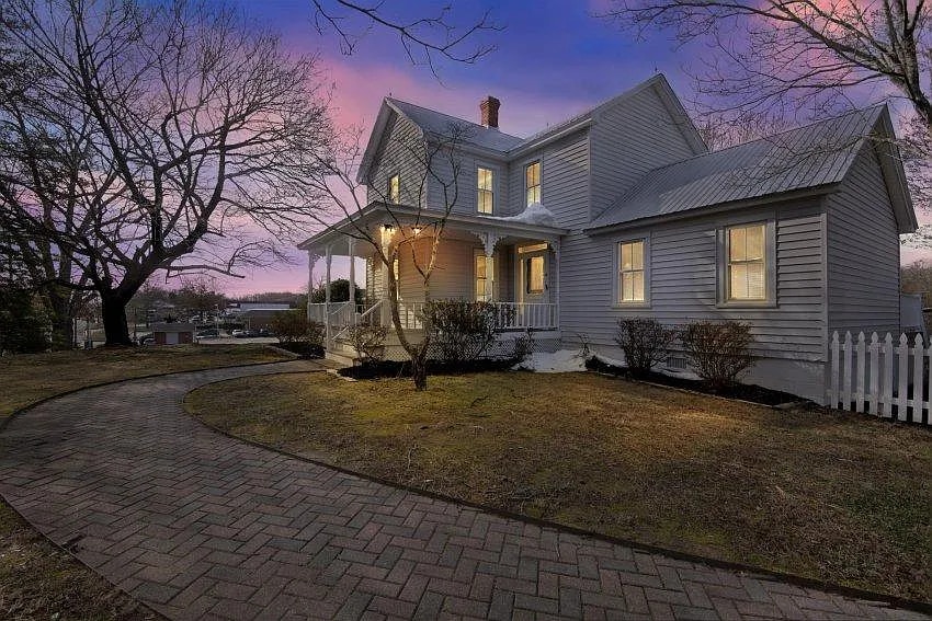 4090 Old Town Rd, Huntingtown, MD for sale Primary Photo- Image 1 of 21