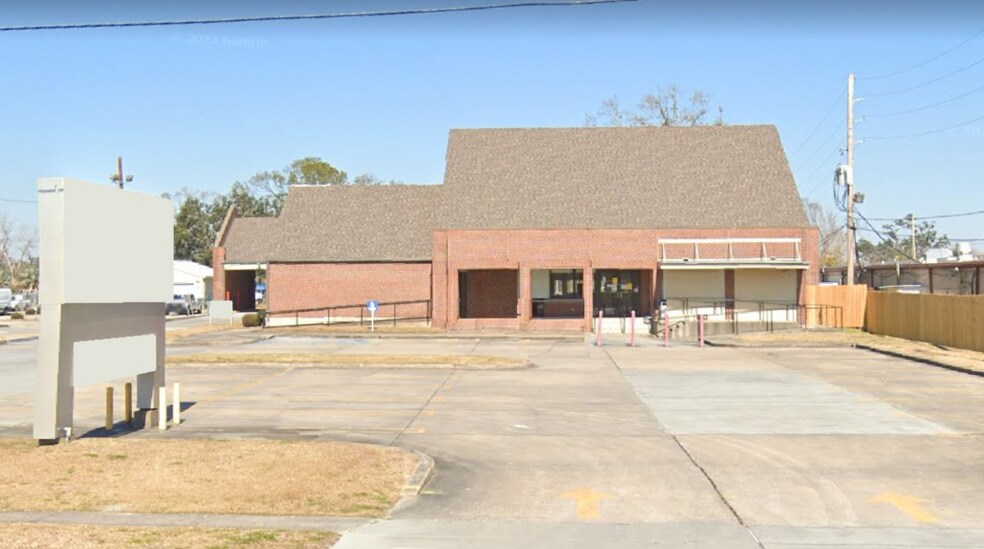 13524 River Rd, Destrehan, LA 70047