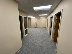 245 Main St, Racine, WI for lease Interior Photo- Image 2 of 7