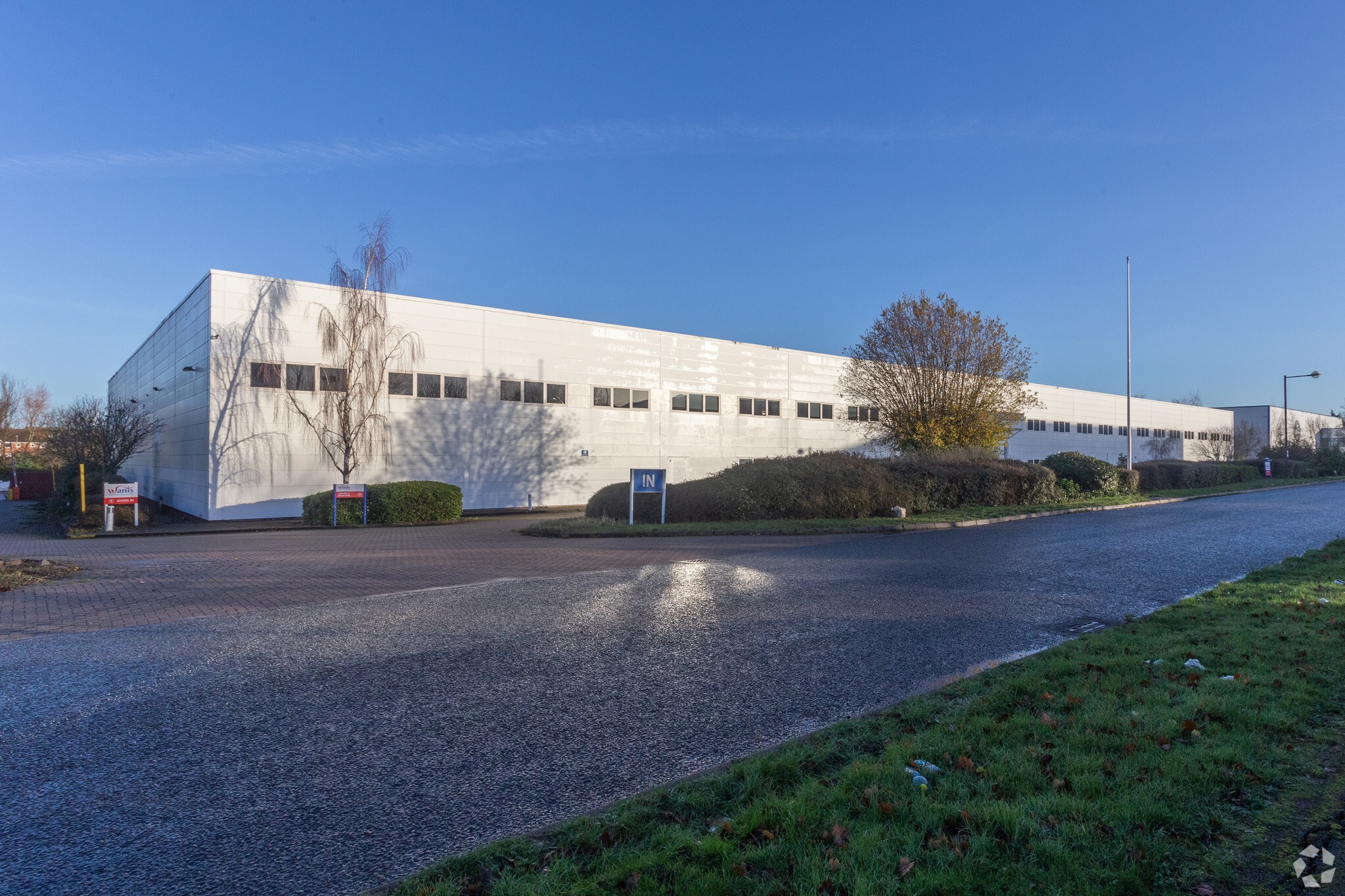 Maidstone Rd, Milton Keynes for lease Primary Photo- Image 1 of 5