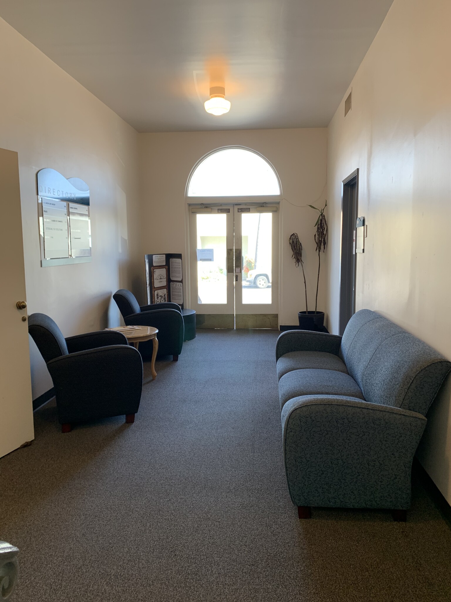 201-211 8th St, Seal Beach, CA for lease Interior Photo- Image 1 of 3