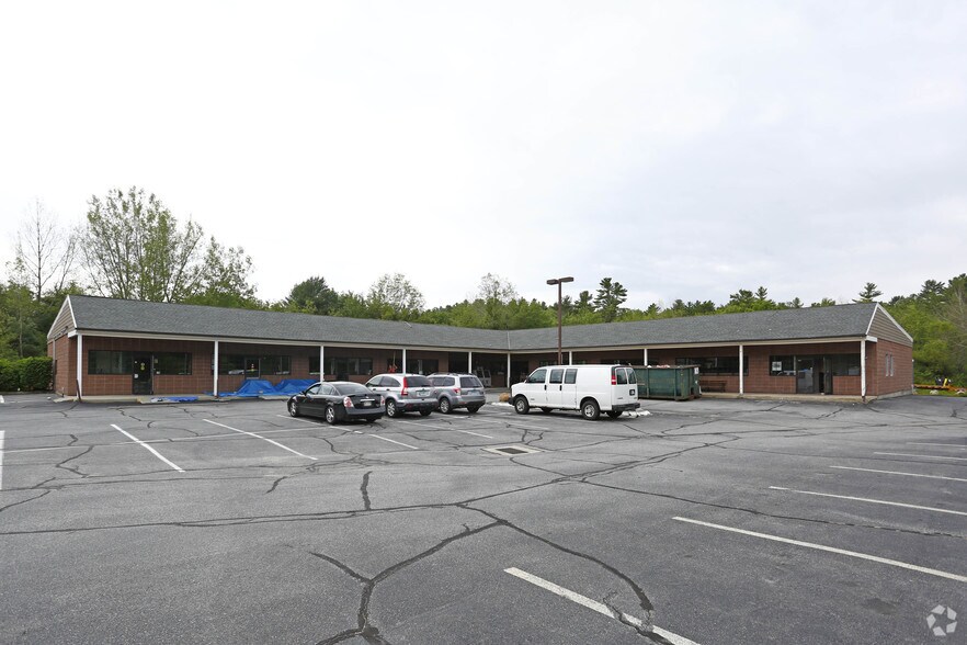 104 Beach Pond Rd, Voluntown, CT 06384