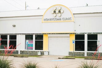 4825 Almeda Rd, Houston, TX for lease Building Photo- Image 1 of 25