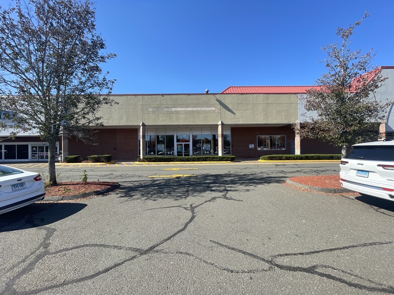 3-31 Main St, East Hartford, CT for lease - Building Photo - Image 2 of 5