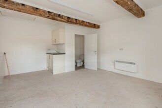 Brasseys Contract Rd, Malpas for lease Building Photo- Image 1 of 1