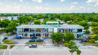 North Miami Retail Building - Commercial Real Estate