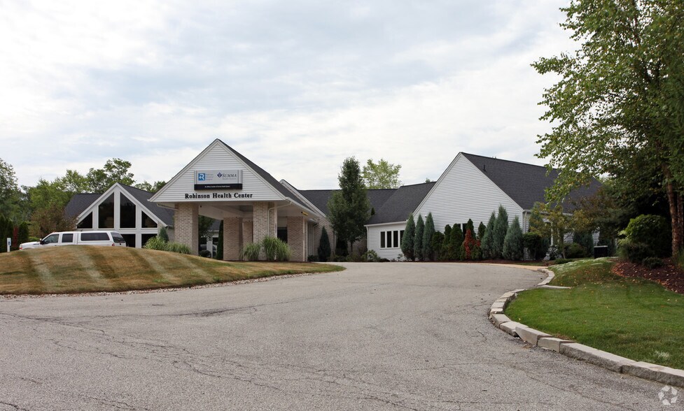 700 Walden Pl, Aurora, OH 44202 UH Walden Health Center