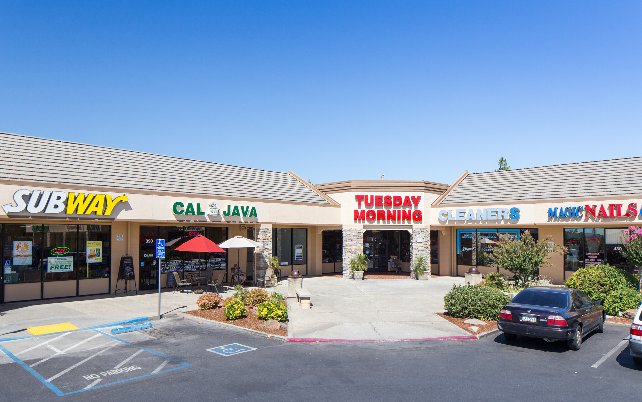 2483-2485 Notre Dame Blvd, Chico, CA 95928 - Retail for Lease | LoopNet.com