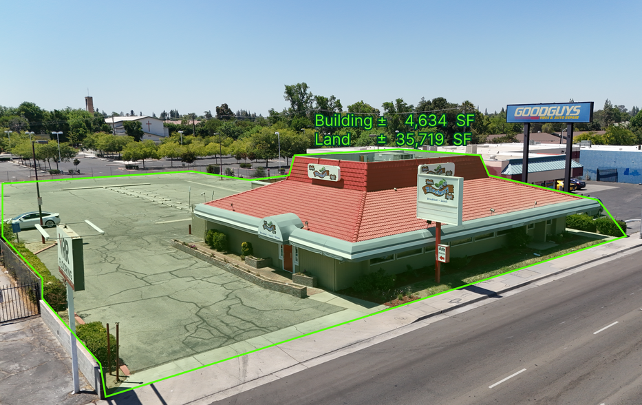 3851 N Blackstone Ave, Fresno, CA for sale - Building Photo - Image 3 of 7