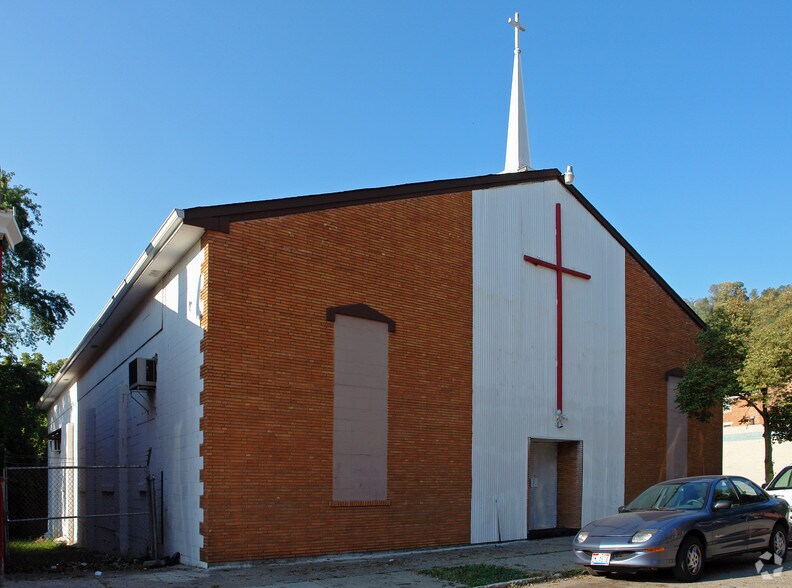 2137 Hatmaker St, Cincinnati, OH for sale - Primary Photo - Image 1 of 1