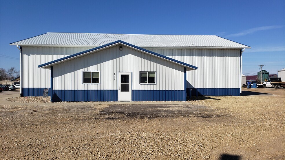 630 51st St, Marion, IA for sale - Primary Photo - Image 1 of 1