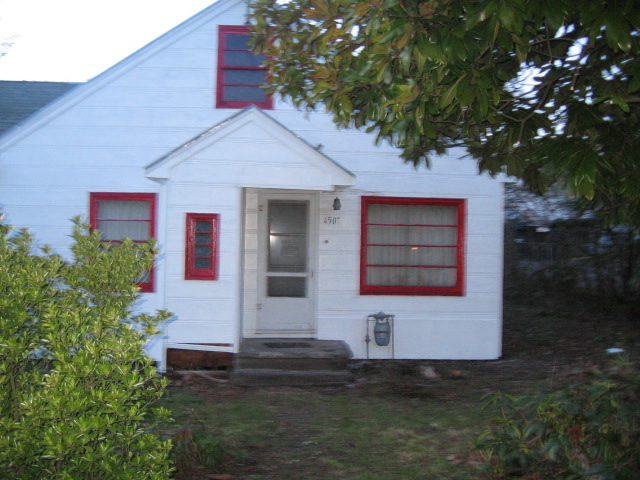 4507 SE Boardman Ave, Portland, OR for sale - Building Photo - Image 1 of 1