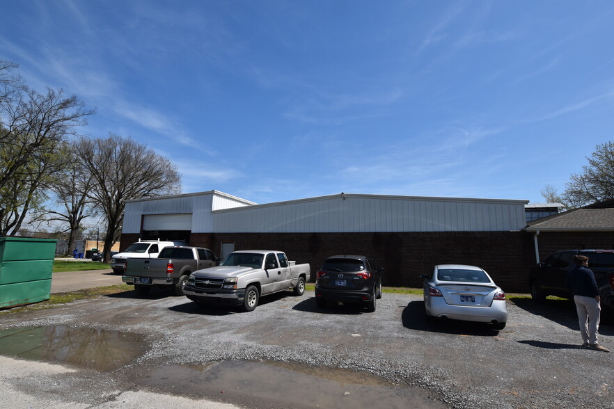 4010 Calhoun Ave, Chattanooga, TN for sale - Building Photo - Image 1 of 12