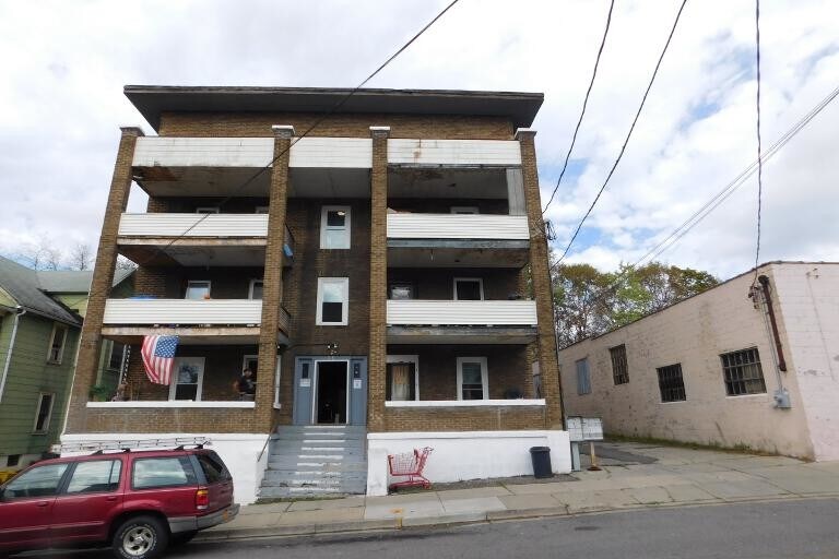 15 Endicott Ave, Johnson City, NY for sale Building Photo- Image 1 of 1