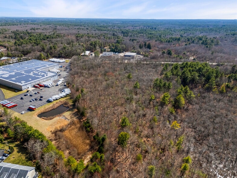 55 Eastman St, Easton, MA for sale - Building Photo - Image 3 of 11