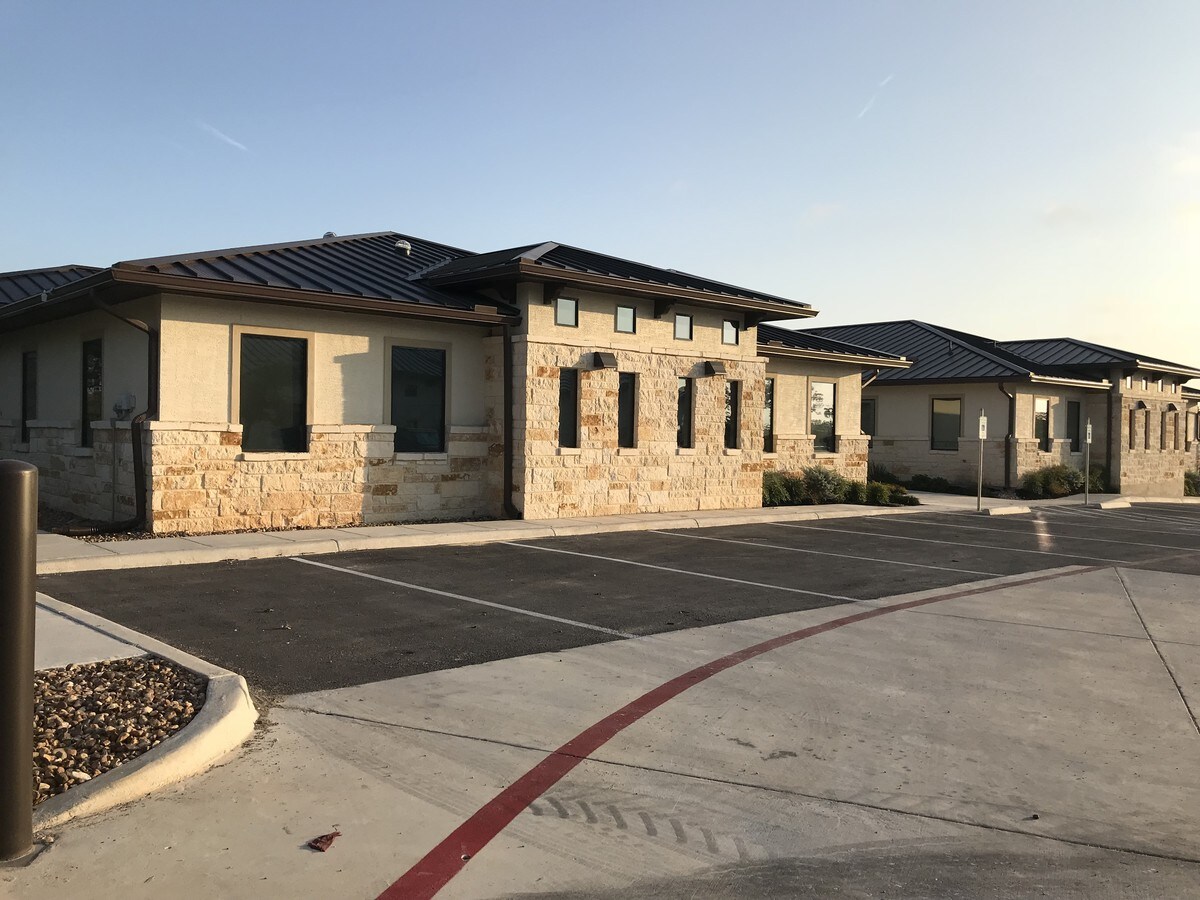 4358 Lockhill Selma Rd, San Antonio, TX 78249