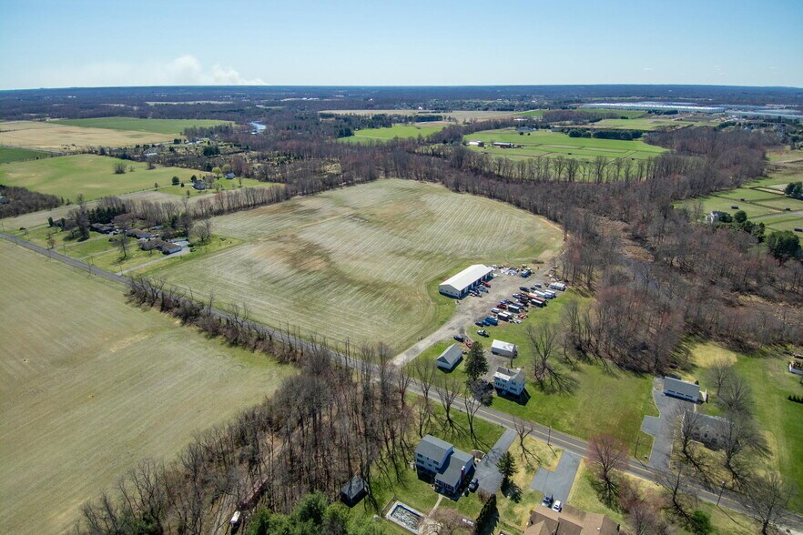 342 Sharon Rd, Robbinsville, NJ 08691