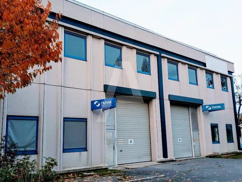 Flex in Villebon-sur-Yvette for lease Building Photo- Image 1 of 10