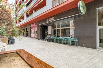 Retail in Valls, Tarragona for lease Interior Photo- Image 2 of 45