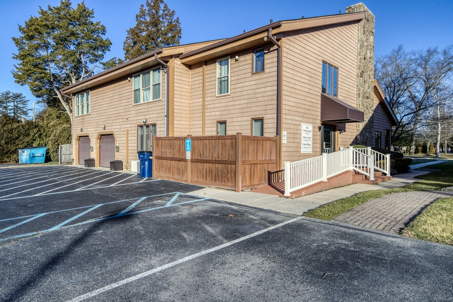 1117 E Landis Ave, Vineland, NJ for lease - Building Photo - Image 3 of 28