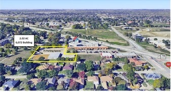 Large paved lot with 6k SF Showroom/Warehouse - Warehouse