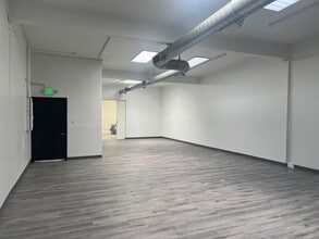 8757 Venice Blvd, Los Angeles, CA for lease Interior Photo- Image 2 of 2