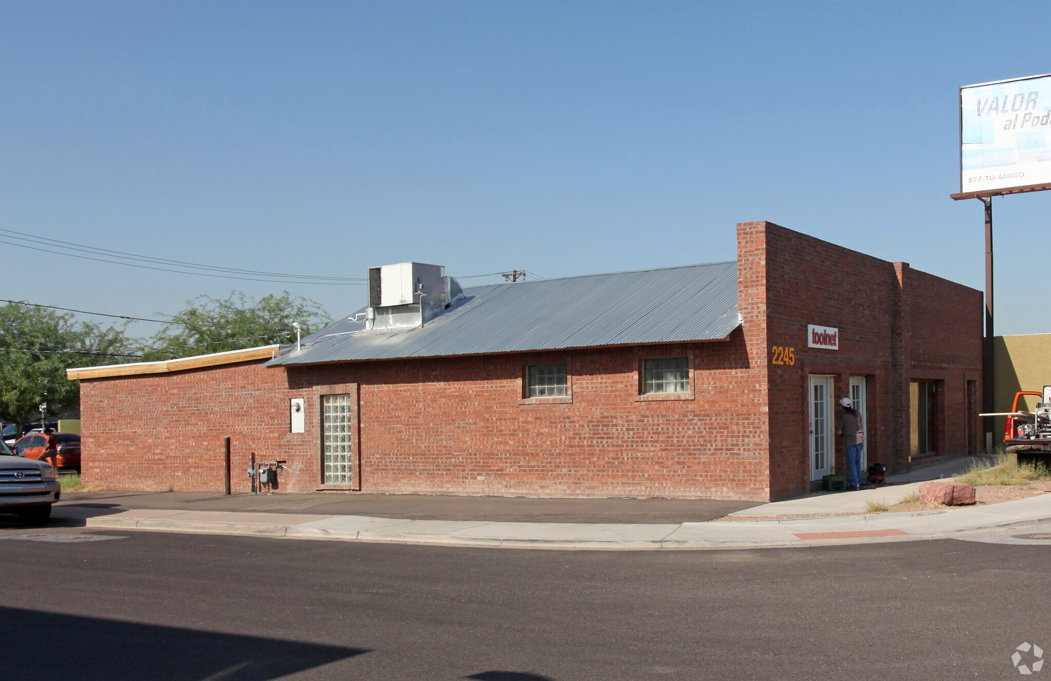 2245 E Washington St, Phoenix, AZ for sale Primary Photo- Image 1 of 1
