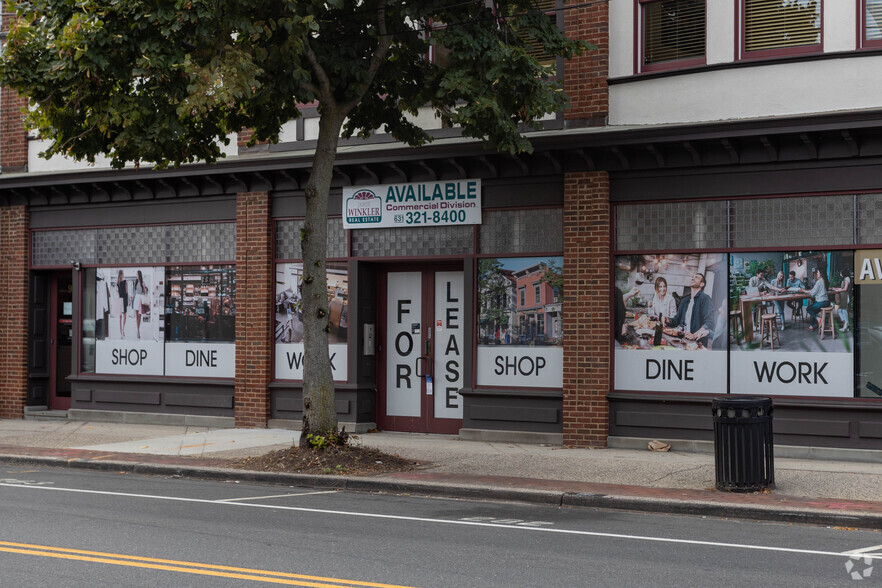 93 E Main St, Bay Shore, NY for lease - Building Photo - Image 3 of 4