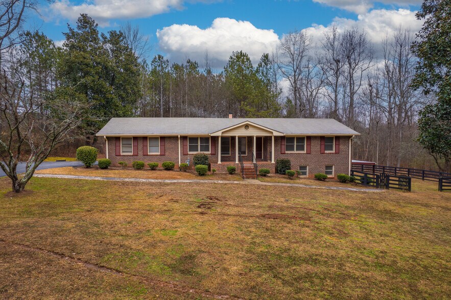 4384 Earney Rd, Woodstock, GA 30188 Additional Land Included