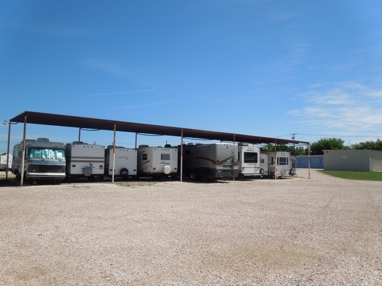 4200 Highway 180 E, Mineral Wells, TX for sale - Building Photo - Image 1 of 1