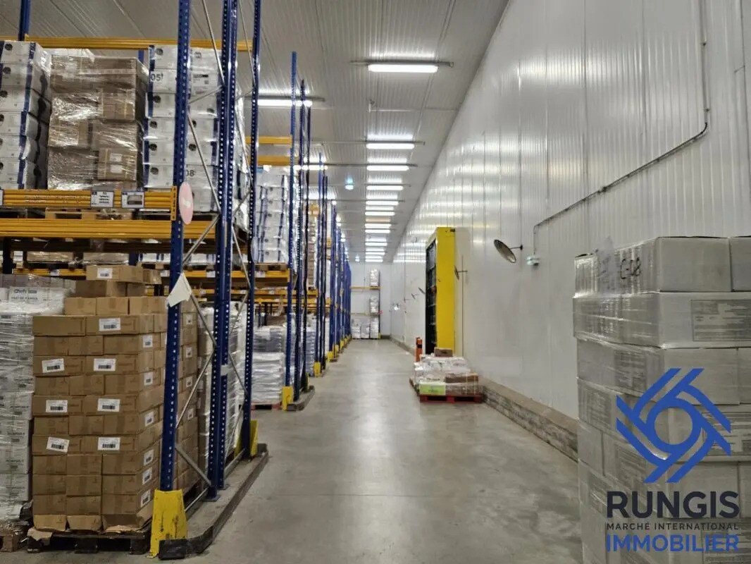 Industrial in SAINT-OUEN-L'AUMONE for lease Interior Photo- Image 1 of 6