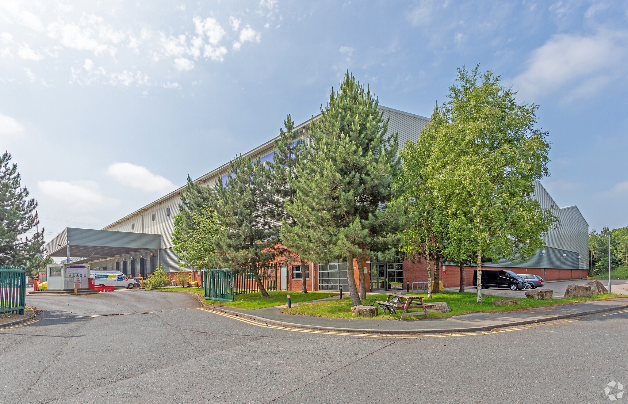 Brunel Rd, Wakefield for sale Primary Photo- Image 1 of 1