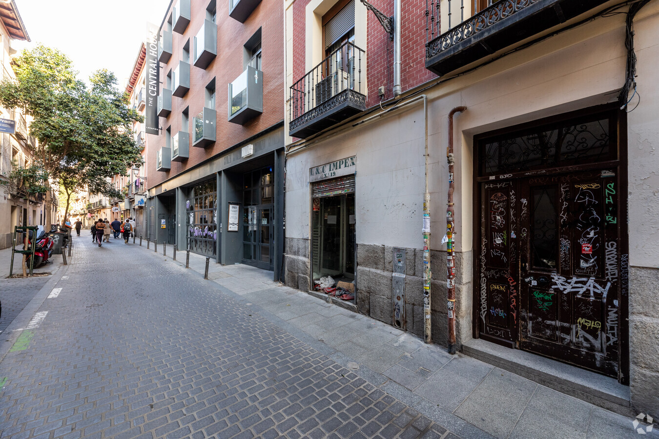 Calle Juanelo, 19, Madrid, MAD 28012 - Unit Puerta IZ -  - Interior Photo - Image 1 of 9