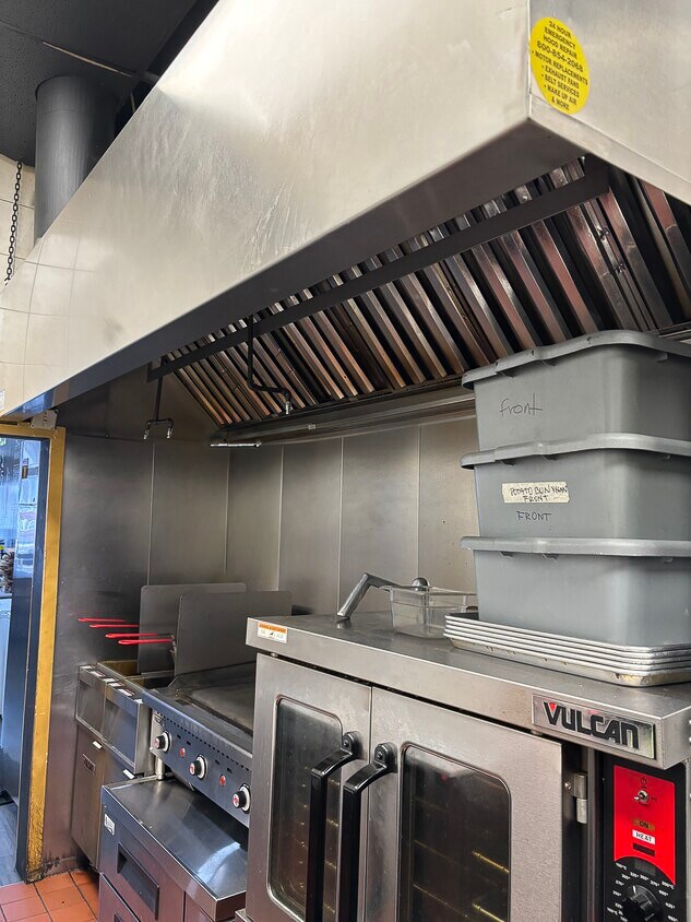 1600 E Saint Georges Ave, Linden, NJ for lease Interior Photo- Image 1 of 16