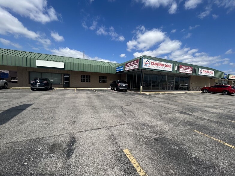 37-55 N 11th St, Beaumont, TX for lease - Building Photo - Image 1 of 1