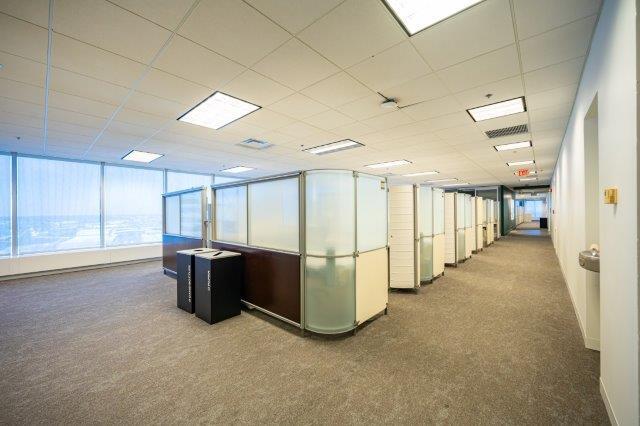 180 E Broad St, Columbus, OH for lease Interior Photo- Image 1 of 28