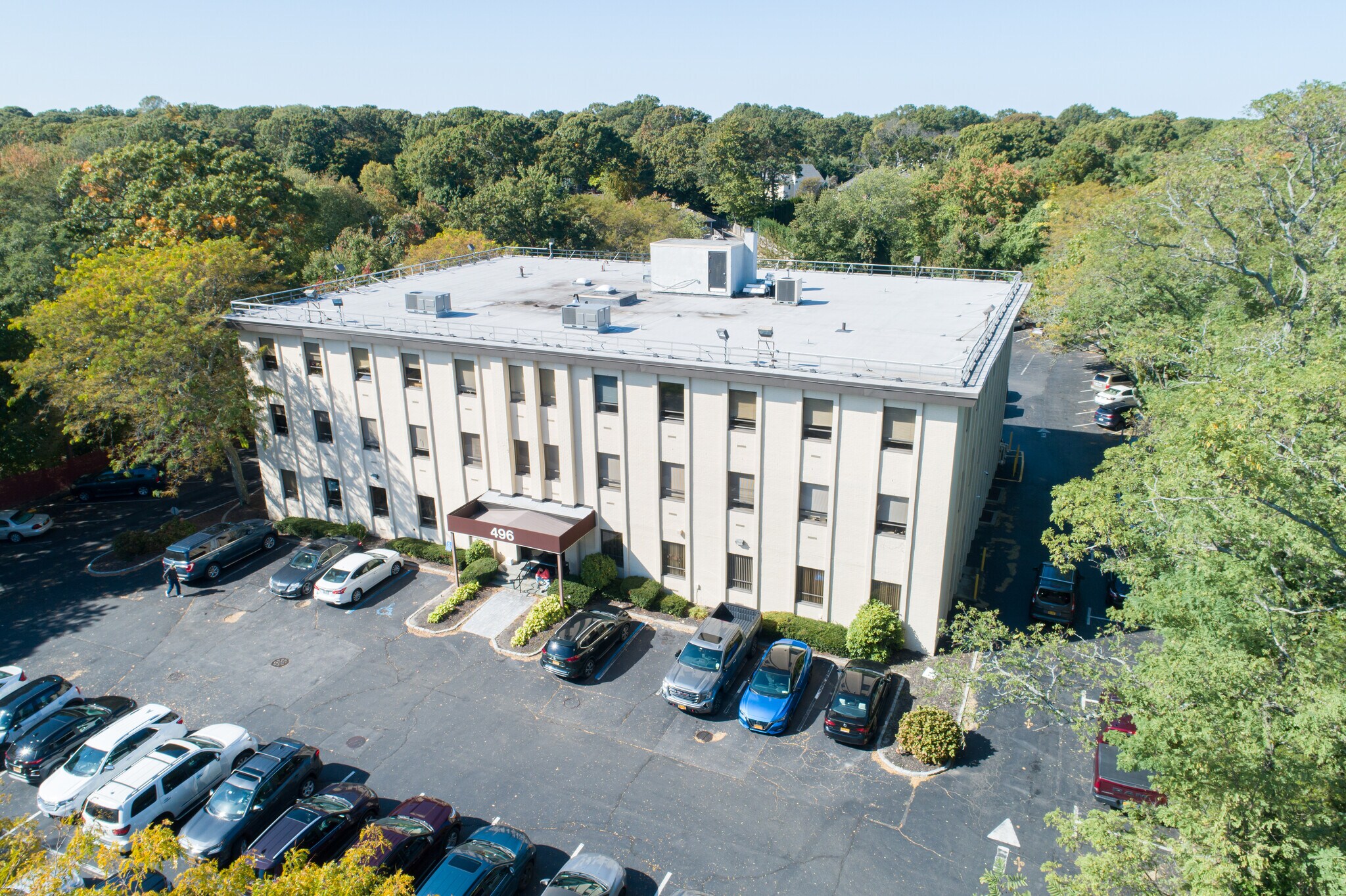496 Smithtown Byp, Smithtown, NY 11787 Prime Location Office