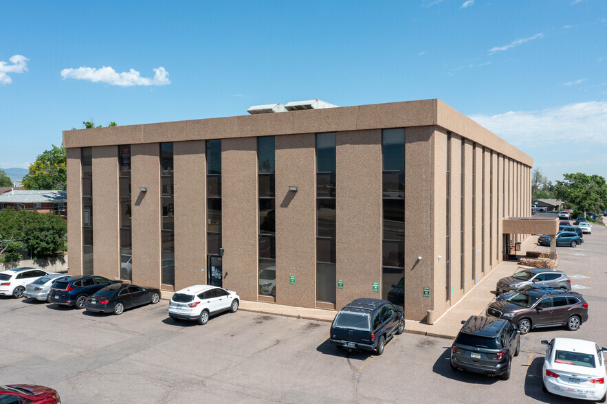 1075 S Yukon St, Denver, CO for lease - Building Photo - Image 3 of 13