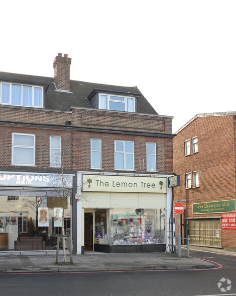 107-107A High St, West Wickham for sale - Primary Photo - Image 1 of 1