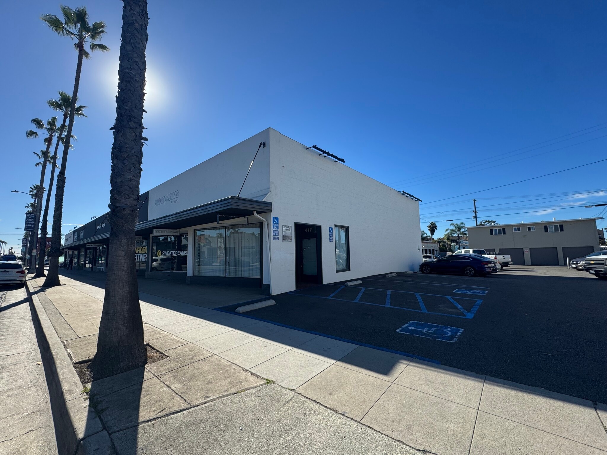417-431 S Coast Hwy 101, Oceanside, CA for lease Building Photo- Image 1 of 2