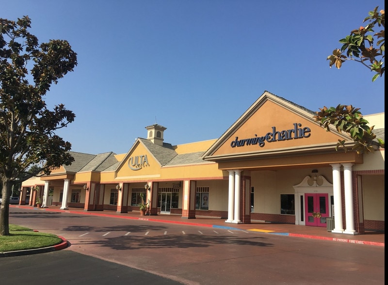 9000 Ming Ave, Bakersfield, CA, 93311 Retail Space For Lease